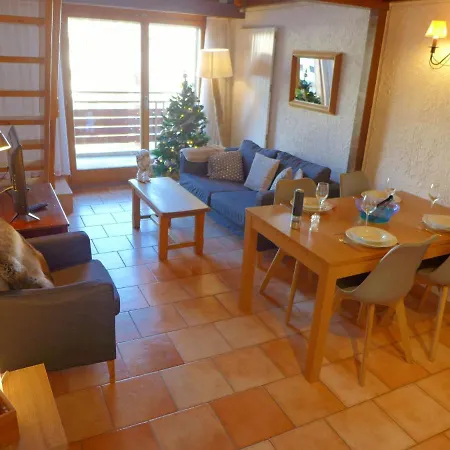 Le Tsaumiau A 17 By Interhome