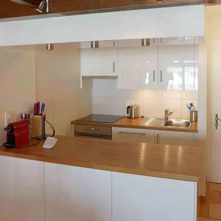 Le Tsaumiau A 17 By Interhome * كرانز مونتانا